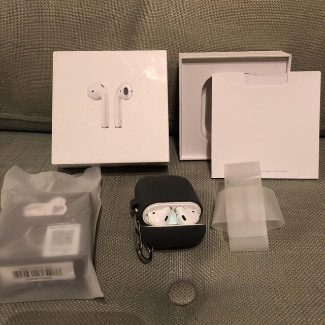 AirPods 正規品 新品に近いヘッドフォン/イヤフォン