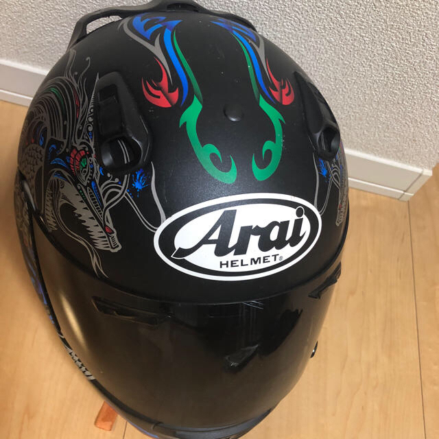arai ヘルメット 破損箇所有 自動車/バイクのバイク(ヘルメット/シールド)の商品写真