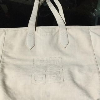 ジバンシィ(GIVENCHY)のジバンシイバッグ(トートバッグ)