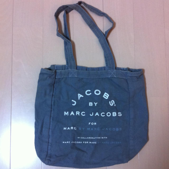 MARC JACOBS(マークジェイコブス)のマークバイマークジェイコブス/トート レディースのバッグ(トートバッグ)の商品写真
