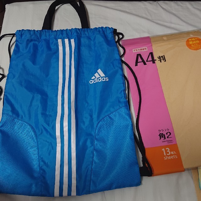 adidas(アディダス)のアディダス ナップサック 中古 小学生体操着 キッズ/ベビー/マタニティのこども用バッグ(体操着入れ)の商品写真