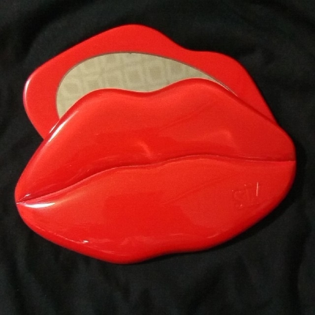 SLY(スライ)のSLY 唇型のミラー レディースのファッション小物(ミラー)の商品写真