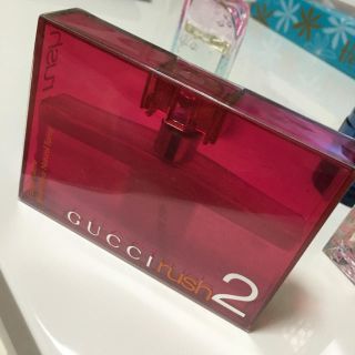 グッチ(Gucci)のGUCCI LUSH2 香水(香水(女性用))