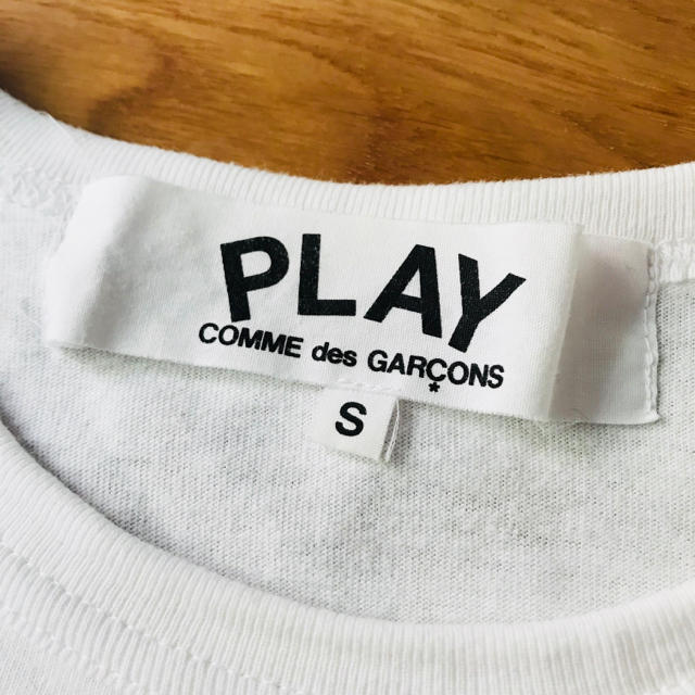 COMME des GARCONS(コムデギャルソン)のPLAY COMME des GARCONS Tシャツ メンズのトップス(Tシャツ/カットソー(半袖/袖なし))の商品写真