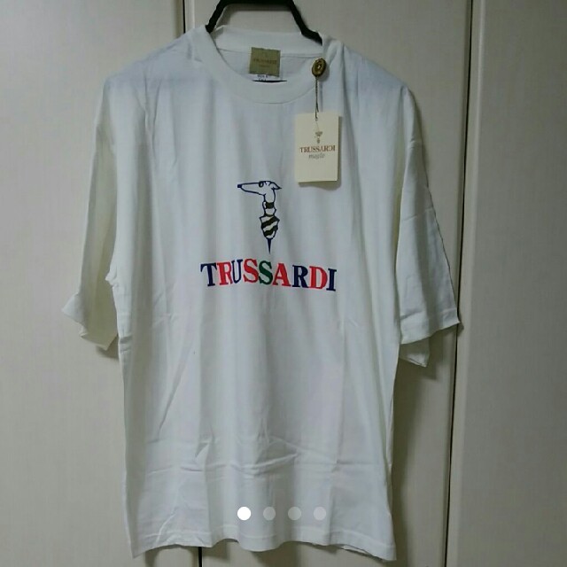 Trussardi(トラサルディ)の【てん様専用】TRUSSARDI　レトロTシャツ メンズのトップス(Tシャツ/カットソー(半袖/袖なし))の商品写真