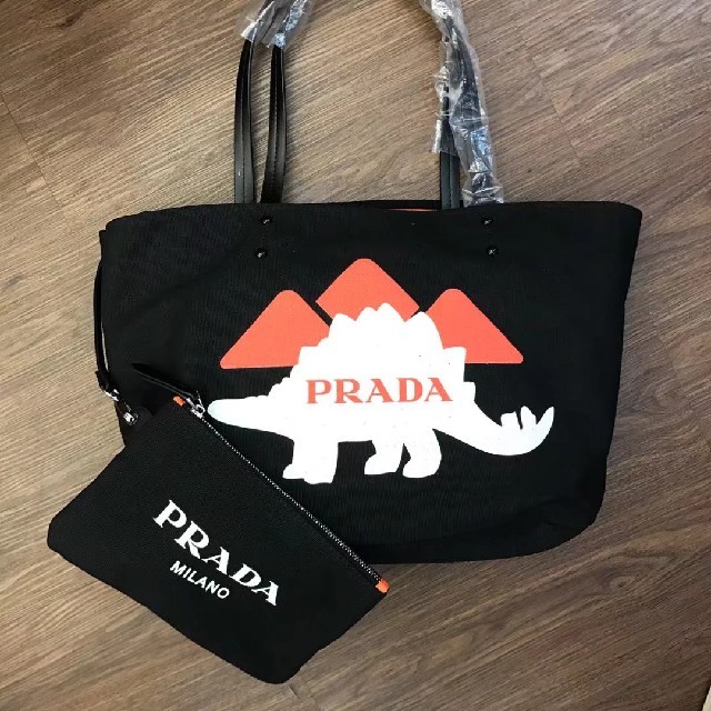 レディースハンドバッグ　レディース　PRADA　プラダ