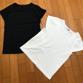 ジーナシス(JEANASIS)のTシャツ 2枚セット ★ジーナシス  美品(Tシャツ(半袖/袖なし))