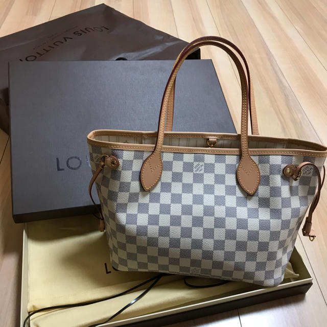 即納&大特価】 LOUIS VUITTON - ネヴァーフル PM 超美品