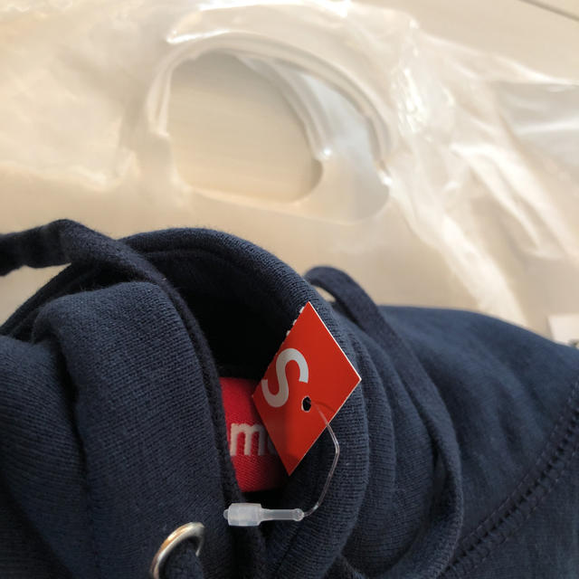 supreme classic hooded sweatshirt