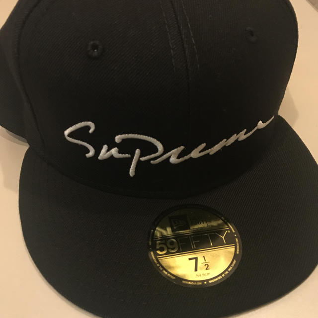 Supreme(シュプリーム)のSupreme Classic Script New Era®  メンズの帽子(キャップ)の商品写真