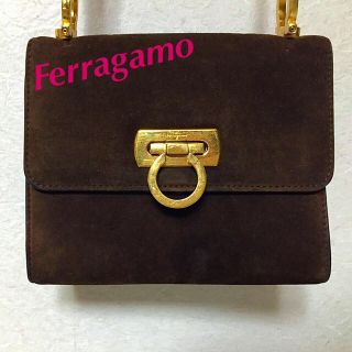 フェラガモ(Ferragamo)のYAMUさま専用Ferragamo(ショルダーバッグ)