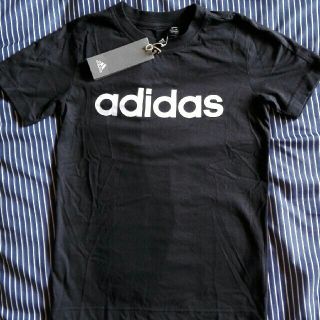 アディダス(adidas)の新品未着用　adidas　Tシャツ　140(Tシャツ/カットソー)