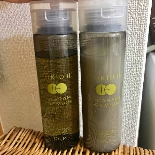 TOKIO(トキオ)のTOKIO IE INKARAMI PREMIUM シャンプー&トリートメント コスメ/美容のヘアケア/スタイリング(シャンプー)の商品写真