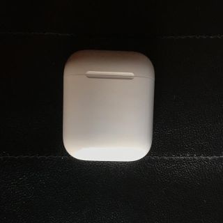 アップル(Apple)のApple AirPods ホワイト(ヘッドフォン/イヤフォン)