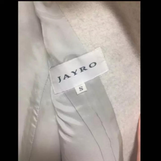 JAYRO(ジャイロ)のJAYRO☆ジャイロ☆ハーフコート☆フォックス付き☆グレー☆S☆ファーコート レディースのジャケット/アウター(毛皮/ファーコート)の商品写真