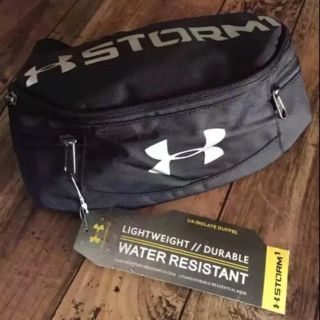 アンダーアーマー(UNDER ARMOUR)の◆新品◆ UNDER ARMOURウエストポーチ送料込み(ウエストポーチ)