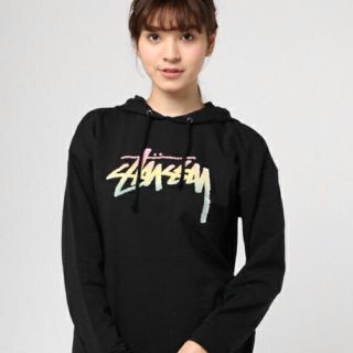 ステューシー(STUSSY)の美品☆ステューシーウィメン☆StockFadeRawEdgeHoodie☆Ｍ(パーカー)