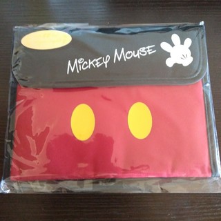 ミッキーマウス(ミッキーマウス)の母子手帳ケース　ミッキーマウス(母子手帳ケース)
