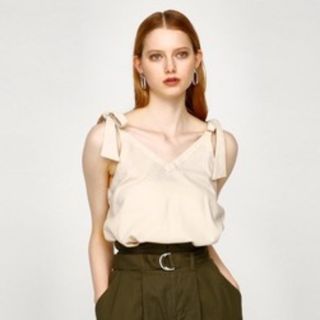 マウジー(moussy)のmoussy マウジー リボン キャミソール(キャミソール)