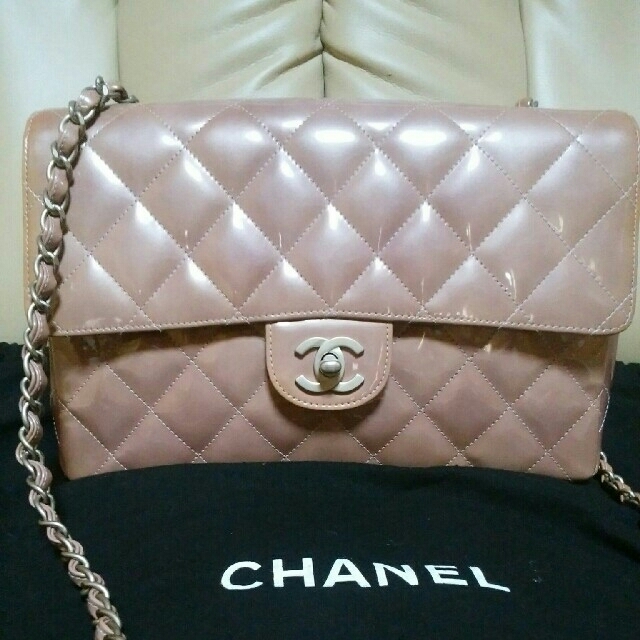 CHANEL バッグ エナメルレディース