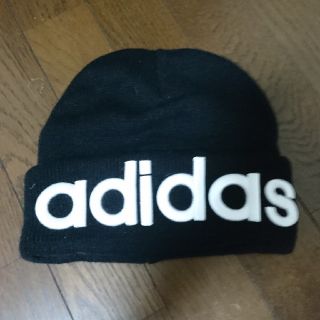 アディダス(adidas)のadidas ビーニー ニット 帽子(ニット帽/ビーニー)