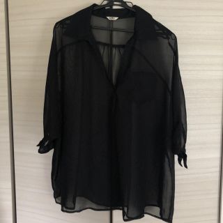 グレイル(GRL)のGRL  黒シャツ シースルー Lサイズ スキッパーシャツ(シャツ/ブラウス(長袖/七分))