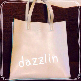 ダズリン(dazzlin)のdazzlin 美品トートバッグ(トートバッグ)