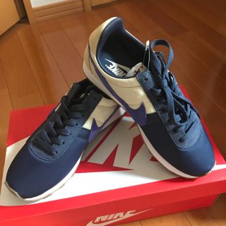 ナイキ(NIKE)のNIKE ページュ✖️パープル(スニーカー)