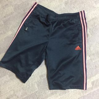 アディダス(adidas)のアディダス ハーフパンツ(ショートパンツ)