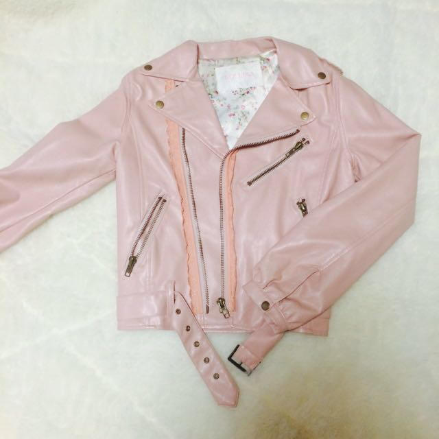 LIZ LISA(リズリサ)のLIZLISA☆ライダース レディースのジャケット/アウター(ライダースジャケット)の商品写真