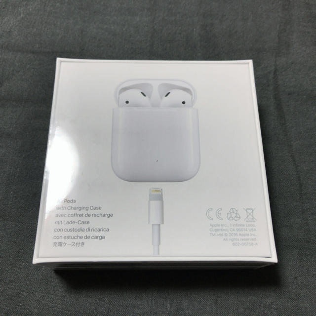 Apple 初代 AirPods MMEF2J/A 本体 充電ケーブル - ヘッドフォン