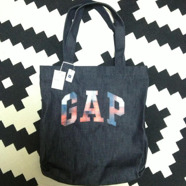 GAP(ギャップ)のギャップ トートバッグ新品！ レディースのバッグ(トートバッグ)の商品写真