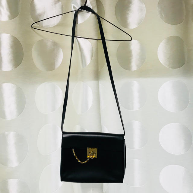 celine(セリーヌ)のCELINE ショルダーバック レディースのバッグ(ショルダーバッグ)の商品写真