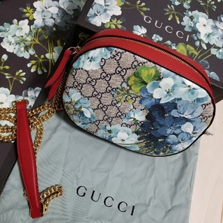 グッチ(Gucci)のGUCCI　チェーンショルダー　美品(ショルダーバッグ)