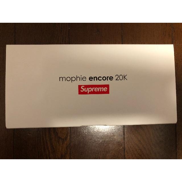 Supreme(シュプリーム)のSupreme 17aw モバイルバッテリー Mophie Encore 20k スマホ/家電/カメラのスマートフォン/携帯電話(バッテリー/充電器)の商品写真