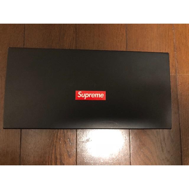 Supreme(シュプリーム)のSupreme 17aw モバイルバッテリー Mophie Encore 20k スマホ/家電/カメラのスマートフォン/携帯電話(バッテリー/充電器)の商品写真