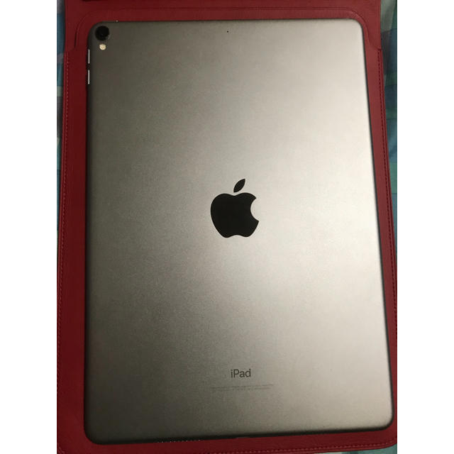 iPad(アイパッド)のIpad pro 10.5 インチ セット 64gb スマホ/家電/カメラのPC/タブレット(タブレット)の商品写真