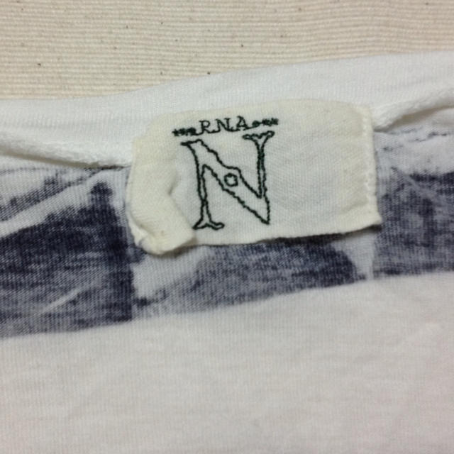 RNA(アールエヌエー)のRNA Tシャツ レディースのトップス(Tシャツ(半袖/袖なし))の商品写真