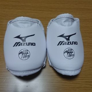 ミズノ(MIZUNO)の空手防具 ｲﾝｽﾃｯﾌﾟｶﾞｰﾄﾞssｻｲｽﾞ(相撲/武道)