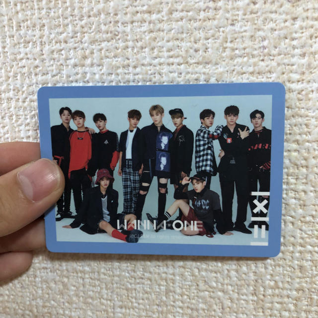 Wanna One ワナワン トレカ エンタメ/ホビーのタレントグッズ(アイドルグッズ)の商品写真