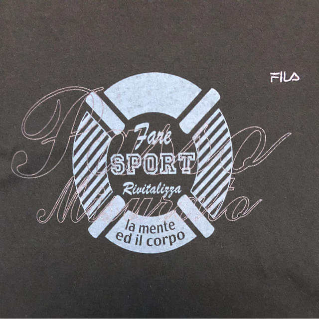 FILA(フィラ)のFila フィラ 黒 半袖 Tシャツ レディースのトップス(Tシャツ(半袖/袖なし))の商品写真