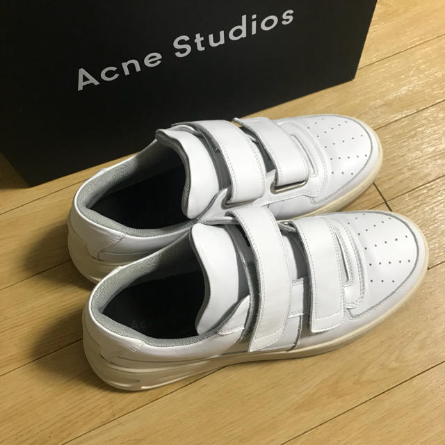 ACNE(アクネ)のAcne Studios スニーカー Perey ホワイト メンズの靴/シューズ(スニーカー)の商品写真