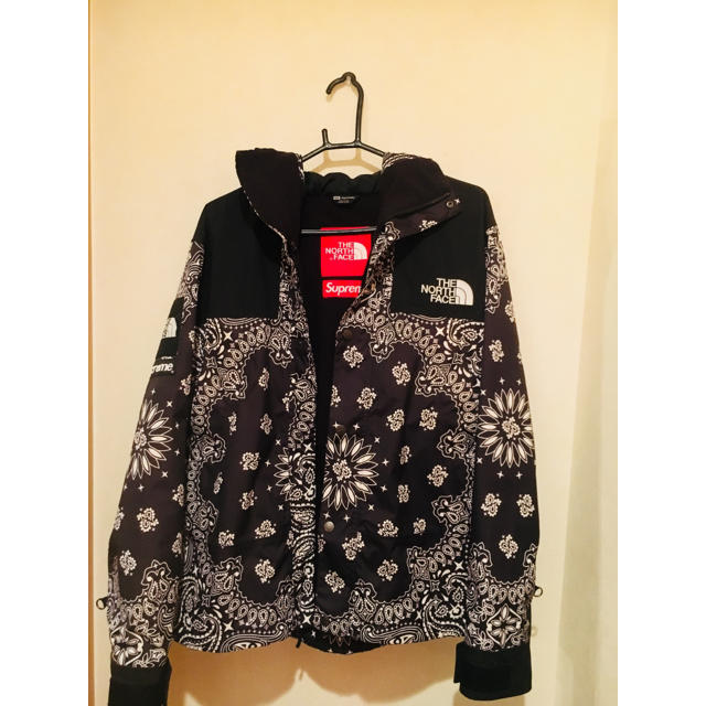 Supreme(シュプリーム)のシュプリーム  ノース バンダナ メンズのジャケット/アウター(マウンテンパーカー)の商品写真