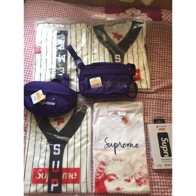 Supreme(シュプリーム)のSupreme vertical logo baseball jersey  メンズのトップス(Tシャツ/カットソー(半袖/袖なし))の商品写真
