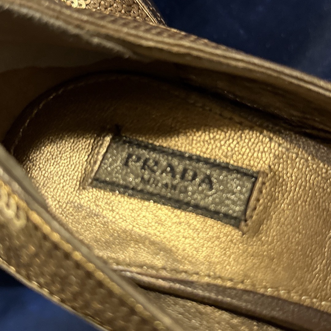 PRADA(プラダ)のPRADA プラダ パンプス レディースの靴/シューズ(ハイヒール/パンプス)の商品写真