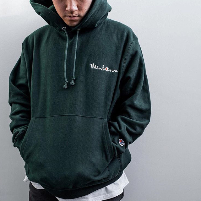 【新品】MintCrew/Champion Hoodie(M)