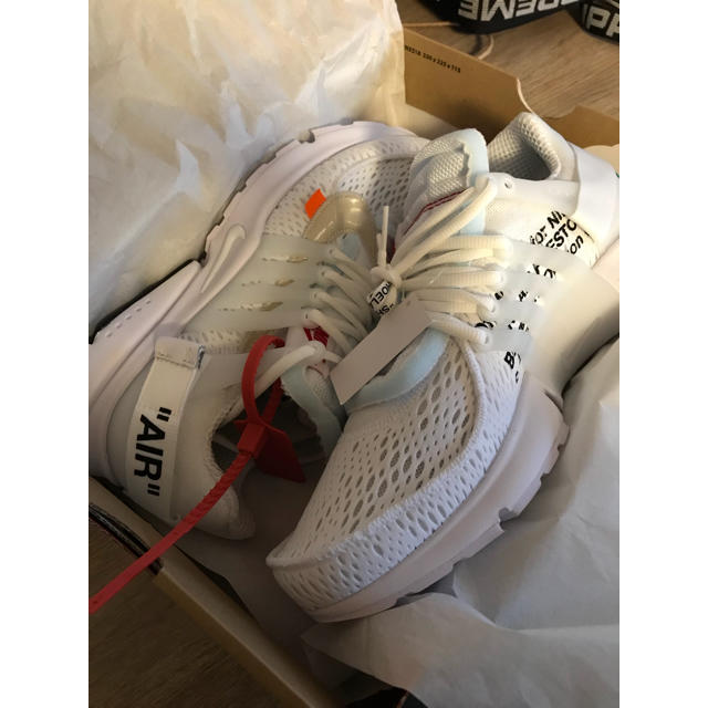 NIKE(ナイキ)のoff-white×nike AIR PRESTO 27 プレスト オフホワイト メンズの靴/シューズ(スニーカー)の商品写真