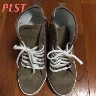 プラステ(PLST)のplstインヒールスニーカー(スニーカー)