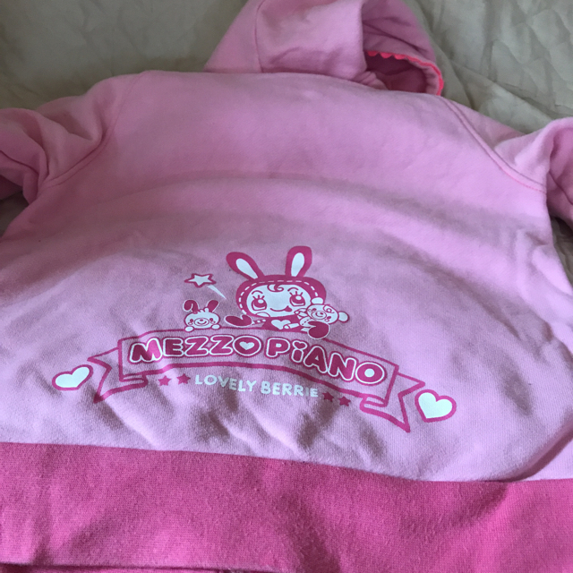 mezzo piano(メゾピアノ)のmezzo piano パーカー キッズ/ベビー/マタニティのキッズ服女の子用(90cm~)(ジャケット/上着)の商品写真