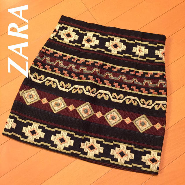 ZARA(ザラ)のZARAタイトスカート♥︎ハイウエスト レディースのスカート(ミニスカート)の商品写真